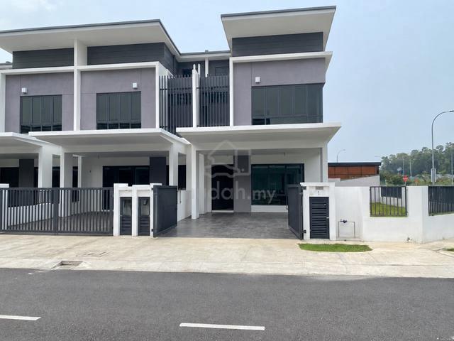 CORNER LOT‼️Double Storey House Lena Residence Alam Impian Shah Alam 1