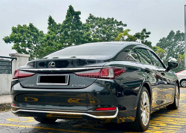 69K KM MILEAGE💥2019 Lexus ES250 2.5 LUXURY SUNROF - 2