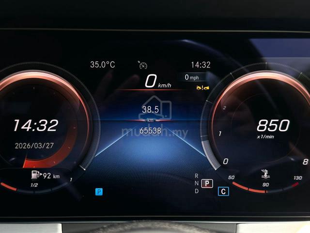 Under Wrty🌟2023 Mercedes Benz E200 2.0 AVANTGARDE - 4