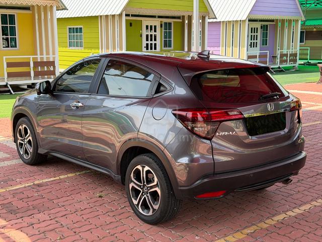 2019 Honda HR-V 1.8 V Low Mileage‼️Full Loan✅ - 3