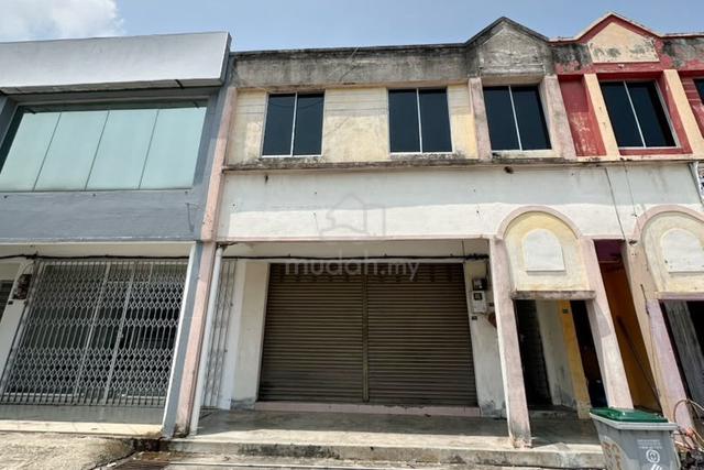 Big Size 2260 sqft Cheng Facing Mainroad Ground Floor Shop 1