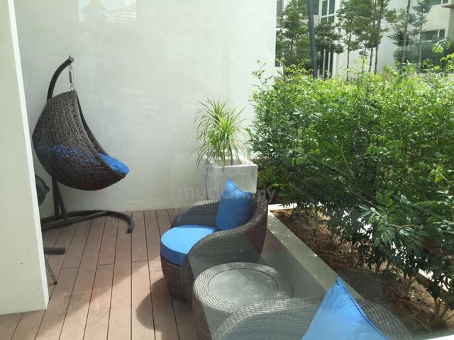 Ferringhi Residence 1