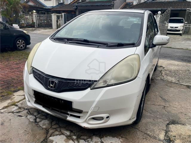 2014 Honda JAZZ 1.5 V (A) one owner - 1