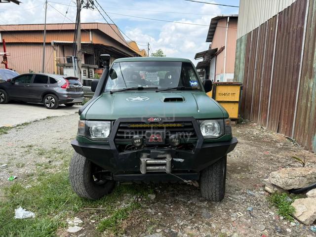1994 Mitsubishi PAJERO 2.5 (A) - 3