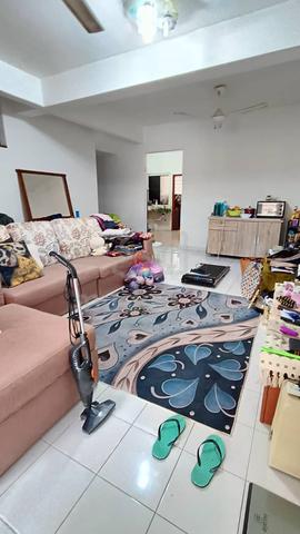 Forest Heights Double Storey Terrace For Sale Extra Long Car Porch 1