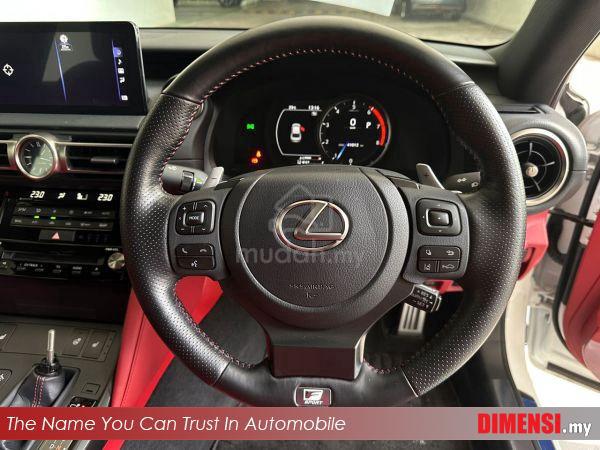 Lexus IS300 2.0 F SPORT (A) TAHUN DIBUAT 2021 - 4