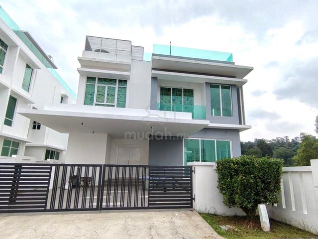 BRAND NEW, 3 Storey Bungalow @ Bandar Kinrara, BK5 Puchong (FREEHOLD) 1