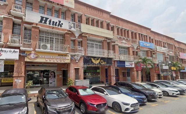 Ground Floor Shoplot @ Bandar Sungai Long Cheras For Rent 1