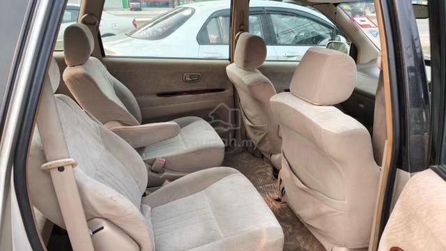 2001 Toyota GAIA 2.0 (A) - 5