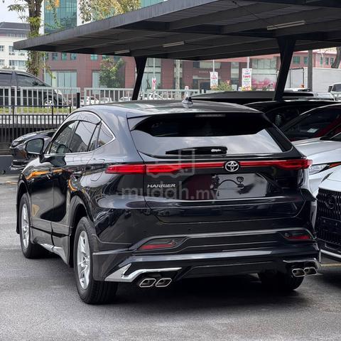 2022 Toyota Harrier 2.0 S Japan Spec - 2