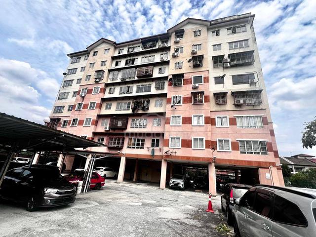 Serdang Raya Court 1
