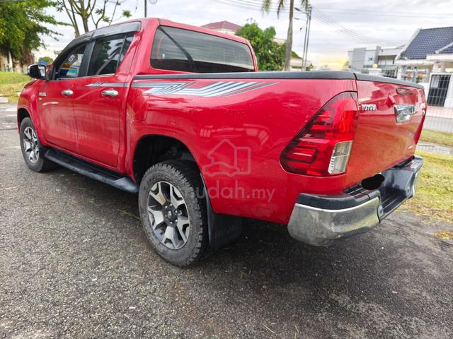 2018 Toyota HILUX 2.8 G FACELIFT (A) - 4