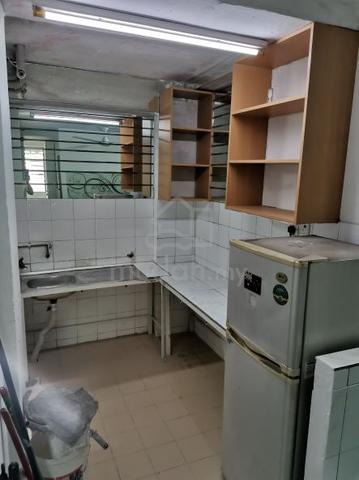 Bilik  Di Sewa  Kota Damansara Untuk Muslimah Sahaja 3