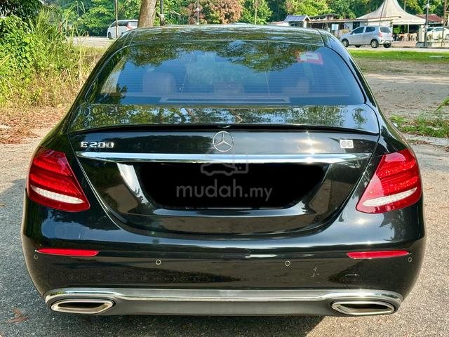 2018 Mercedes Benz E200 2.0 AVANTGARDE (CKD) (A) - 4