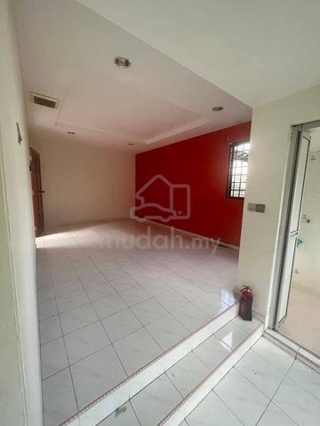 Persiaran Tanjung Apartment 1
