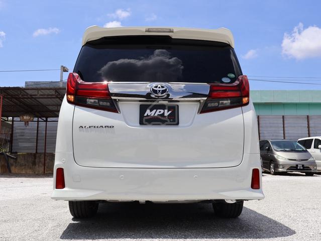 2017 Toyota ALPHARD 2.5(A) TYPE GOLD M379 - 3