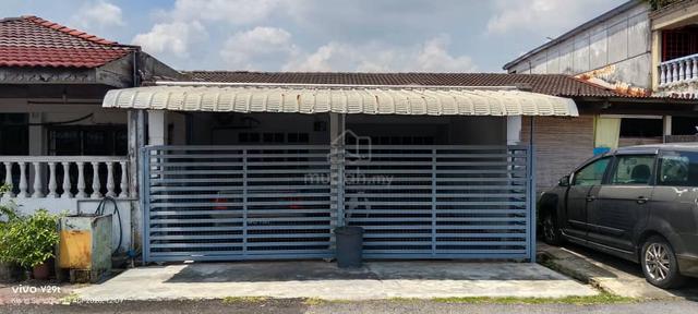 Near LRT3 single storey intemediate Taman Johan Setia Klang for Sale 1