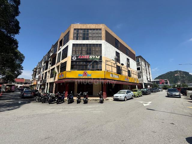Prime Corner Shop Lot Taman Sri Gombak, Batu Caves 1