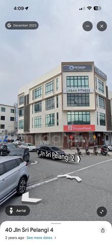 Sri pelangi Avenue 4 storey shop lot Ground floor Corner unit For Rent 1