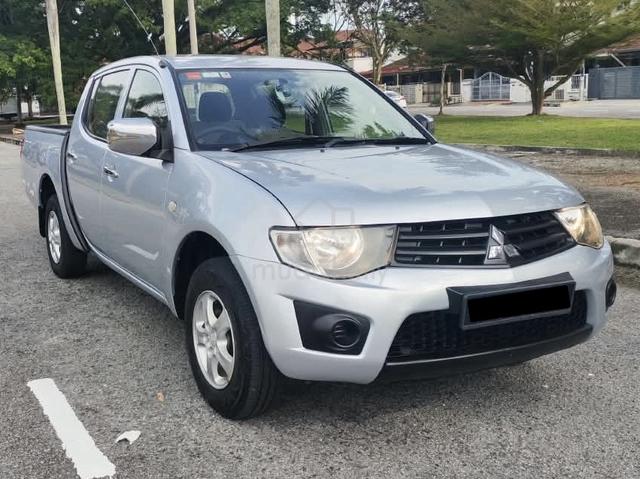 2013 Mitsubishi Triton Lite 2.5 4X2 Turbo - 1