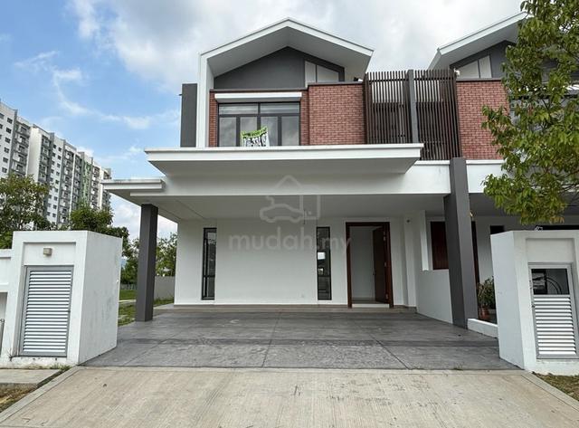 Joya 2 Storey End Lot Gamuda Garden. 1