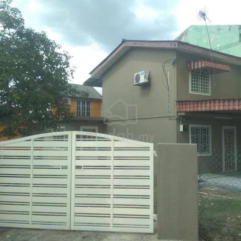 RUMAH TERES SEKSYEN 18 (bilik sewa murah) 1