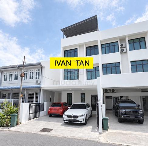 3 Sty Shop | Jalan Siam Georgetown , off Dato keramat 3300sf Renovated 1