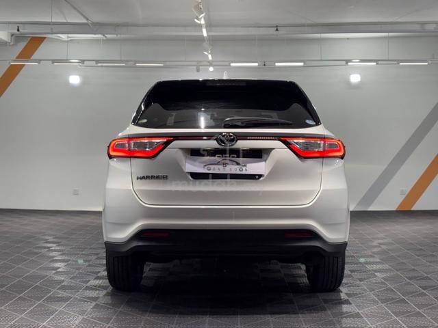 2019 Toyota HARRIER 2.0 PREMIUM (A)/ F*LOAN - 5