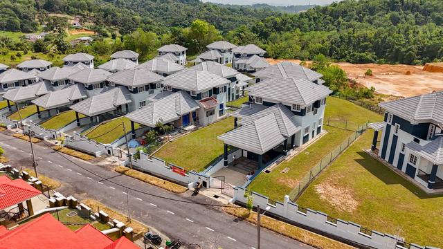Bungalow Taman Desa Anjung Putra,Desa Pinggiran Putra 1