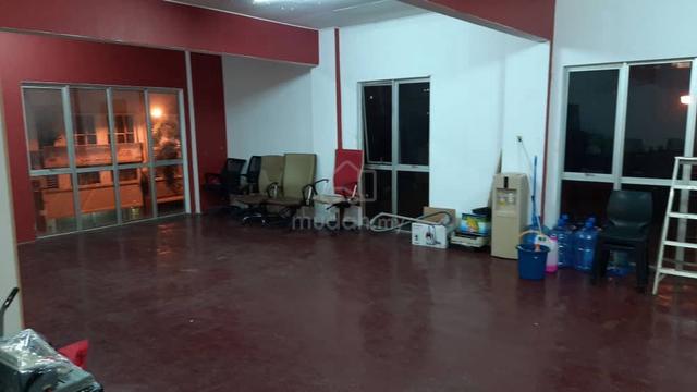Bandar Baru Klang 3 Storey CORNER LOT Office For Sale 1