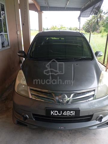 2012 Nissan GRAND LIVINA 1.6 CLASSIC/COMFORT MC - 1