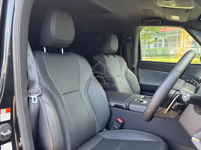 3k KM 6A 2024 Lexus LM 500H VERSION L FULLY LOADED - 5