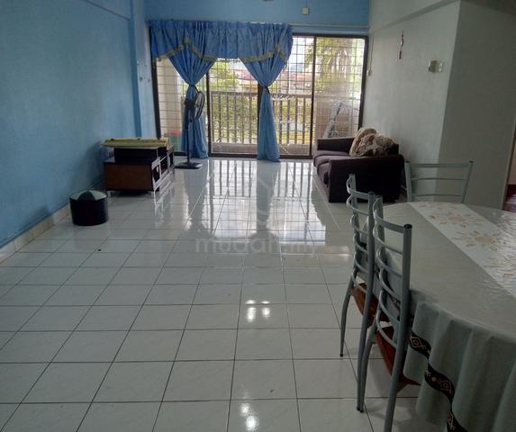 Bilik master room Bukit Jalil condo Anjung Hijau 1
