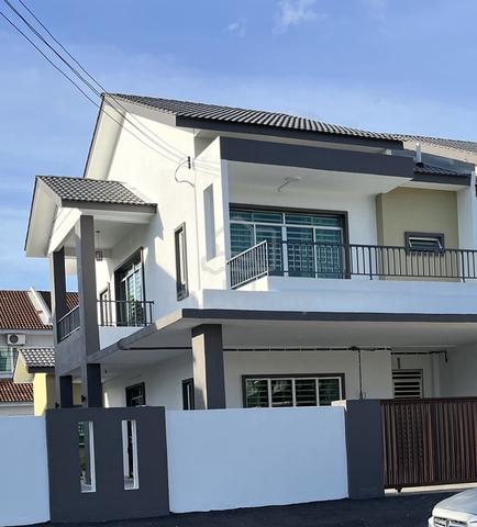 Bandar Pengkalan indah,ipoh 2-Storey terrace End House For Sale 1