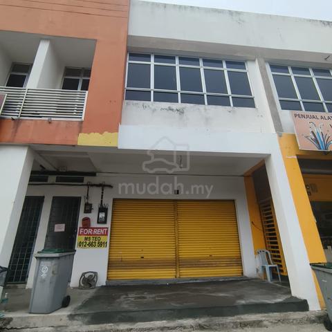 Senawang Shop Lot (Facing Main Road) for Rent 1