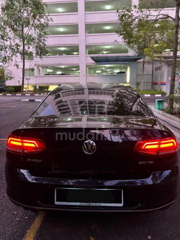 2017 Volkswagen PASSAT 1.8 TSI COMFORTLINE (CKD) - 1