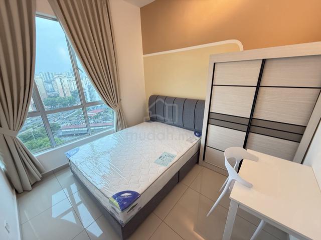 1 Min Walk LRT, Female Unit, Medium Room, NIKKA City Cheras Permaisuri 1