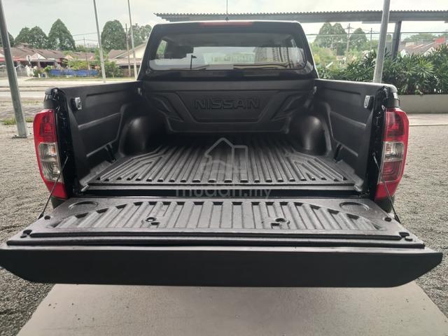 2018 Nissan Navara SE 2.5 (A) NP300 Double Cab 4WD - 5