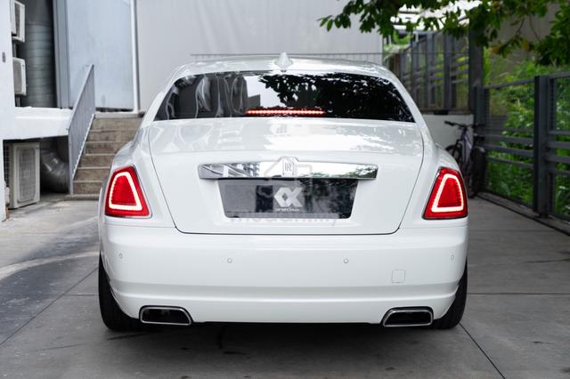 Rolls Royce Ghost Series 2 2018 English White - 5