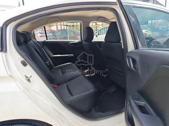 2015 Honda CITY 1.5 (AUTO) - 5