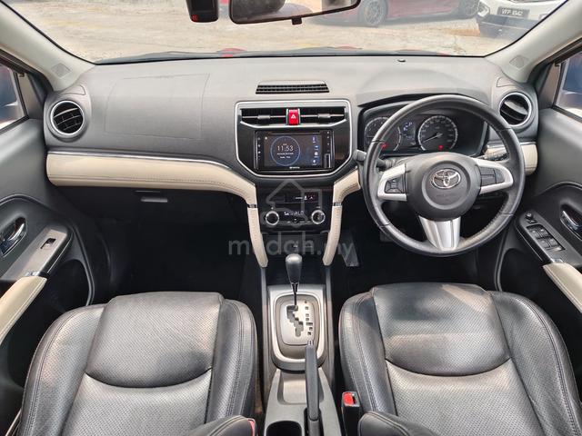 2021 Toyota RUSH 1.5 S F/Service 1Owner Like New - 3