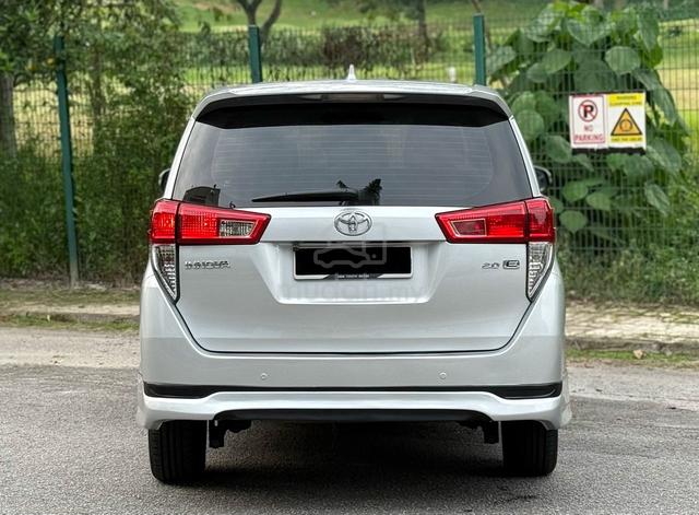 2017 Toyota INNOVA 2.0 E (A) FSR (86K KM) ONE OWN - 5