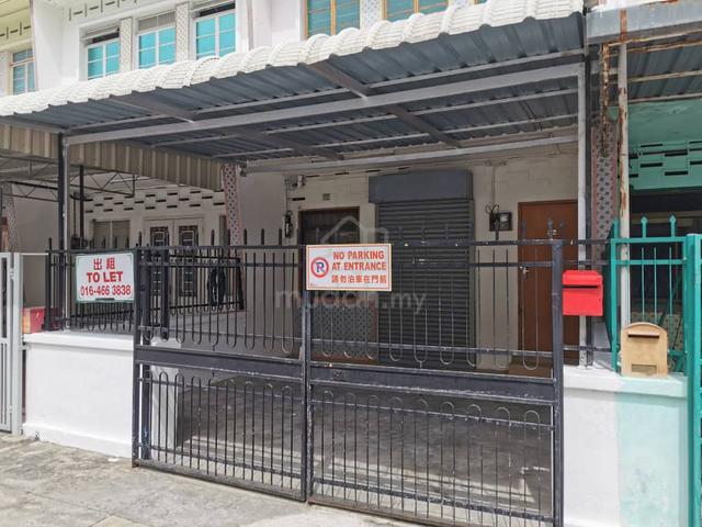Lebuh Melaka Double Terrace 1
