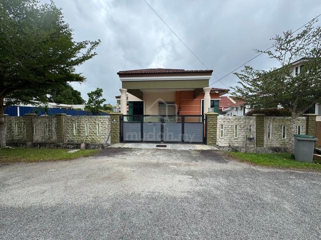[Freehold MCL] Banglo Taman Bukit Katil Indah Ayer Keroh 1