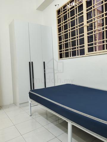 1 NICE ROOM at Vista Millennium condominium, Puchong Perdana 1