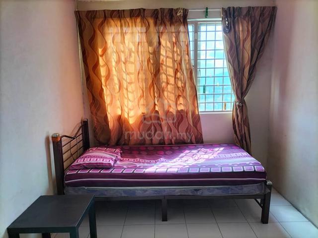 Bilik lelaki di Batu 6 Gombak, Kuala Lumpur (free air + api) 1