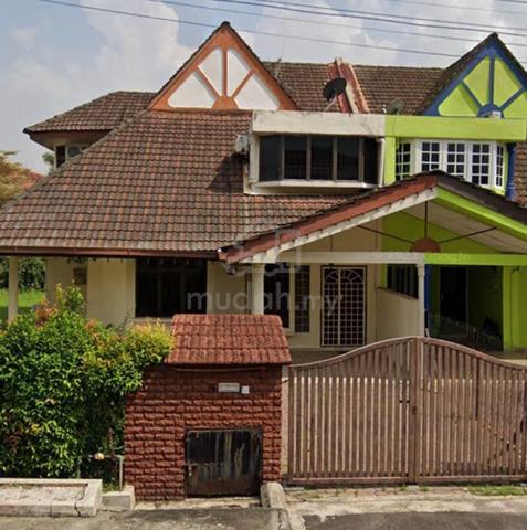 Jalan Padi Mahsuri, Bandar Baru Uda, Johor Bahru. 1