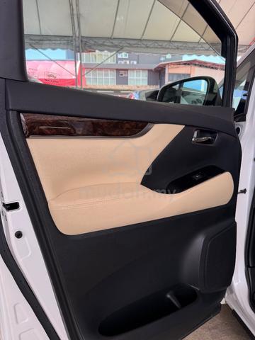 2021 Toyota ALPHARD 2.5 X (A) - 5