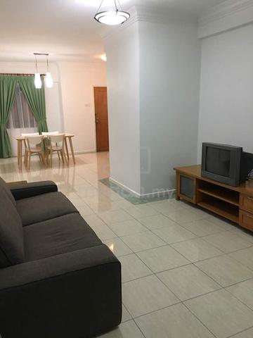 Lanai Gurney 1