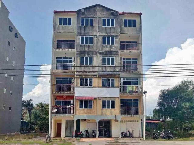 Pasir Bogak Beach Apartment 1